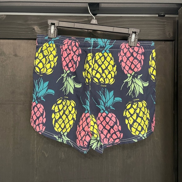 Two pairs of women’s small casual bored shorts - Picture 4 of 6